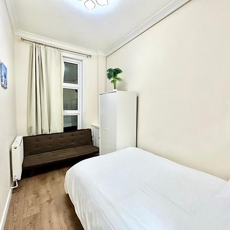 The Euston Guest House-64 Лондон Екстер'єр фото